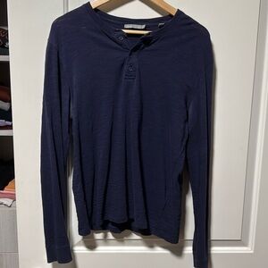 Vince LS slub cotton Henley in blue size small
